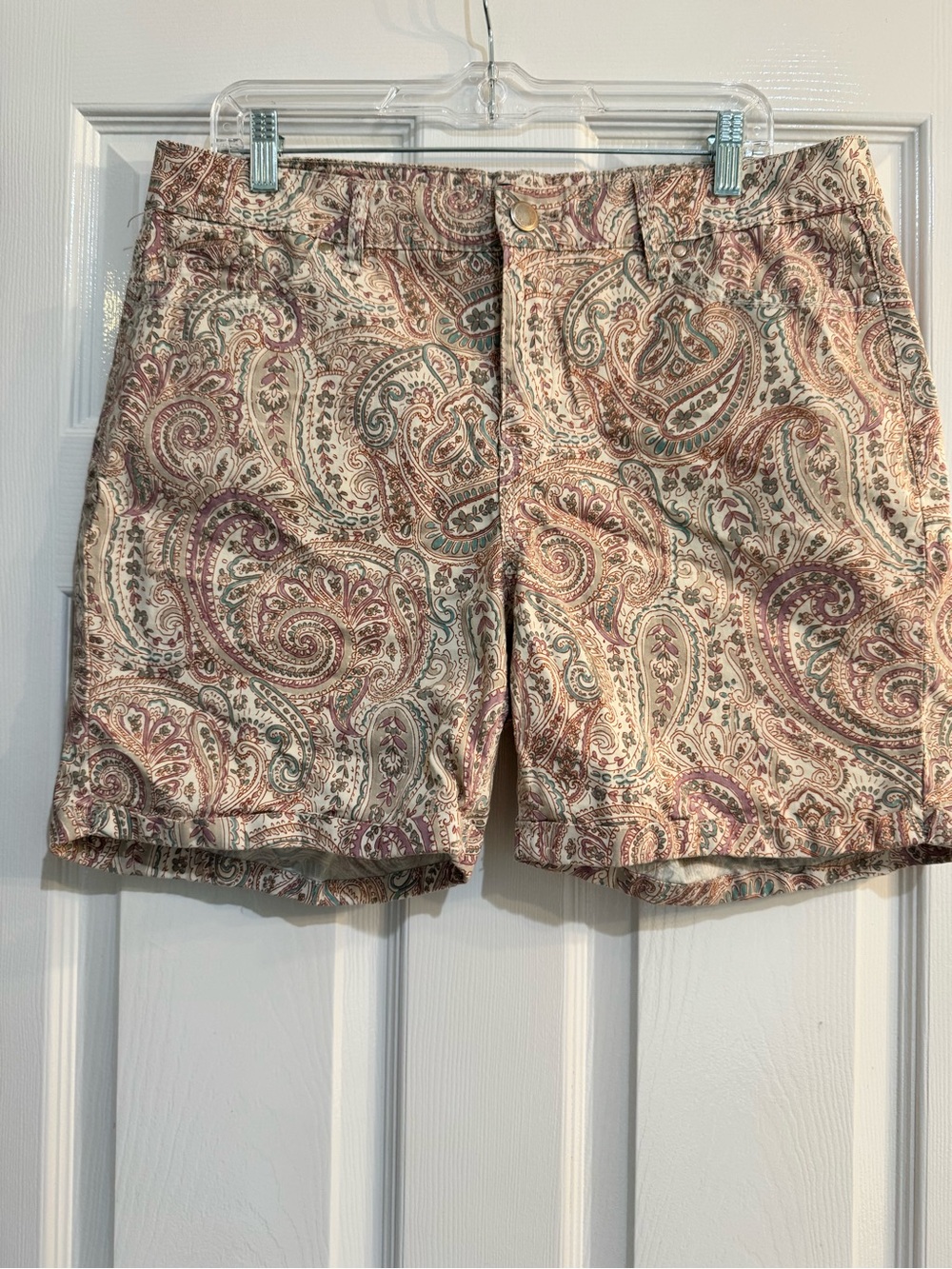 Bandolino Paisley Cotton Amy Shorts in Neutral, Pink & Green